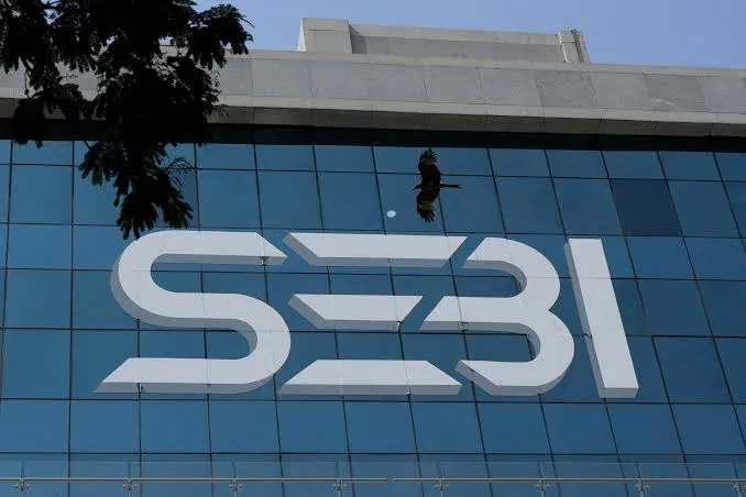 సెబి కీలక నిర్ణయం.. డెరివేటివ్స్ సెటిల్మెంట్‌పై క్లోజింగ్ ఆక్షన్ రూల్స్‌ పాక్షిక వెనక్కి!